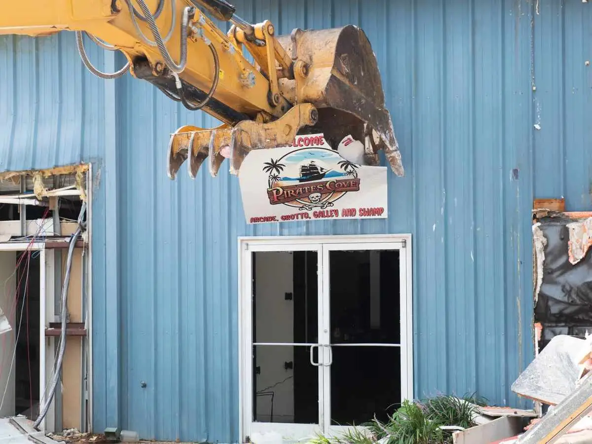 Demolition pros sames fun city demolition pensacola fl